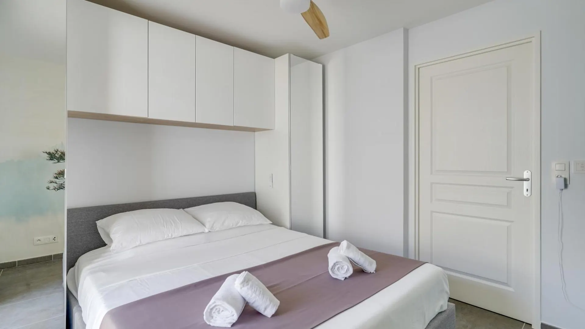 Le Galet, Appartement De Standing, Hyper Centre, Parking Prive, A 100 M De La Mer Antibes Frankreich